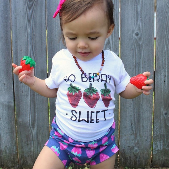 Other - SO BERRY SWEET Girls' Short Set